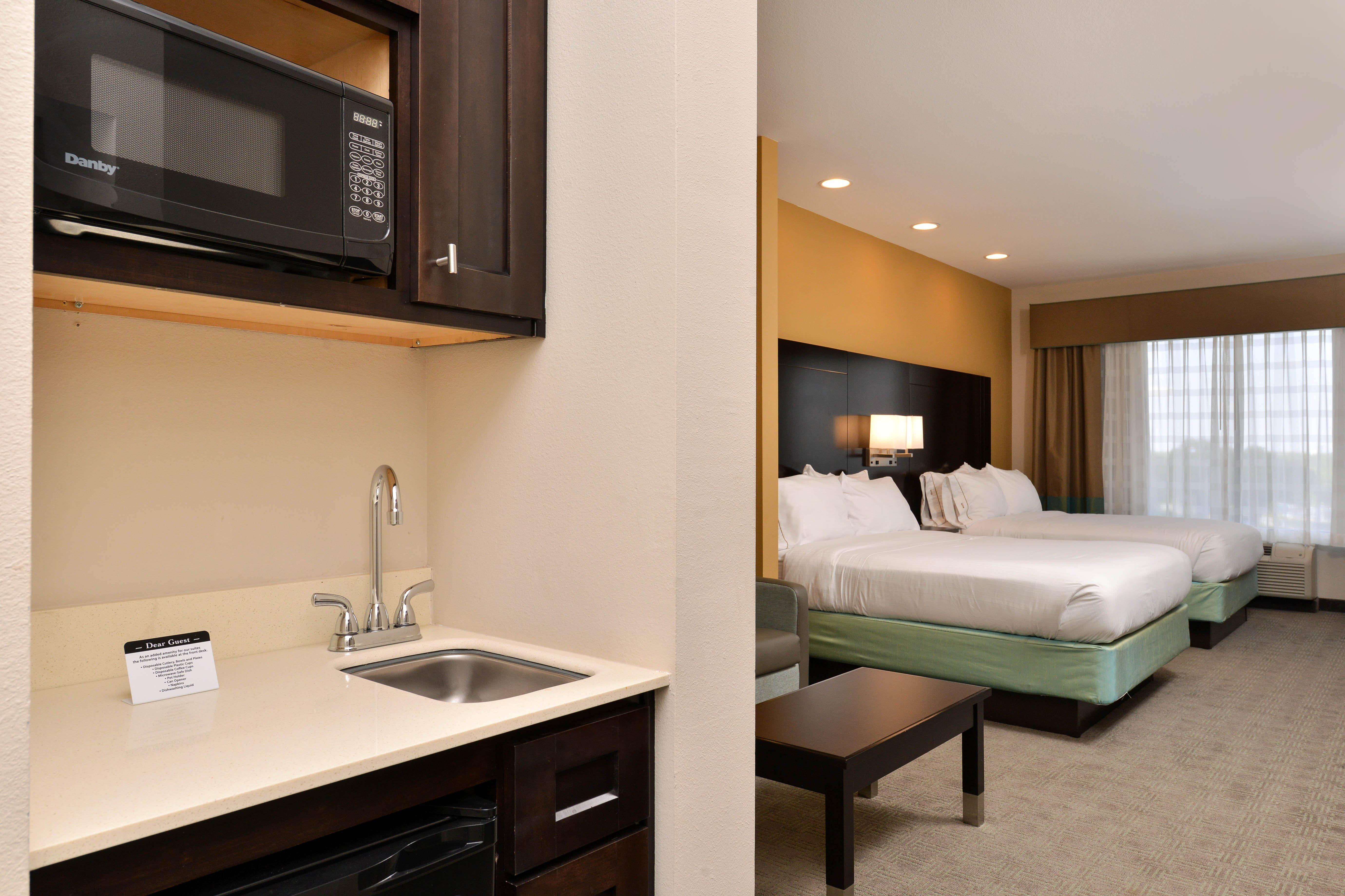 Holiday Inn Express & Suites Austin South, An Ihg Hotel Екстериор снимка