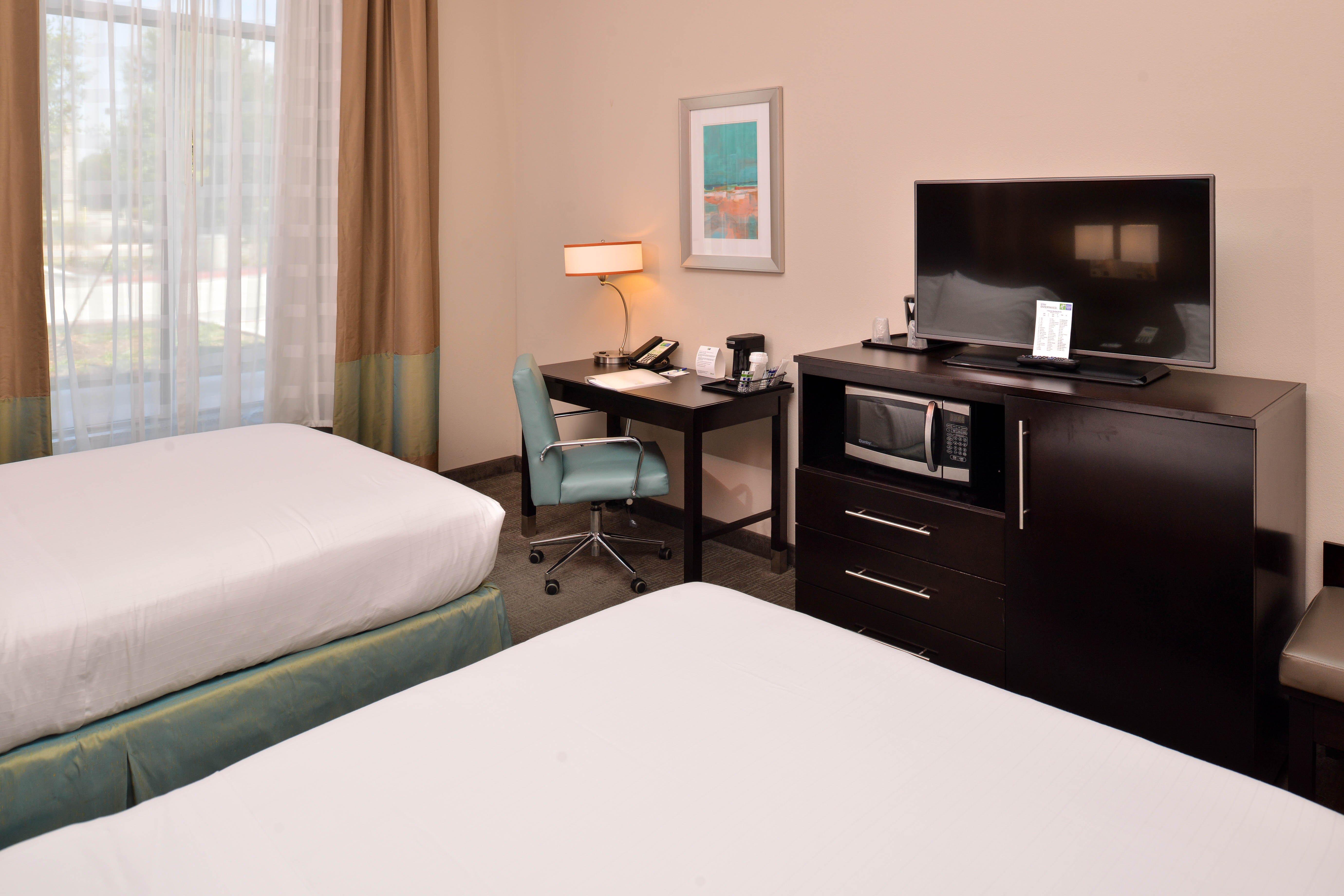 Holiday Inn Express & Suites Austin South, An Ihg Hotel Екстериор снимка