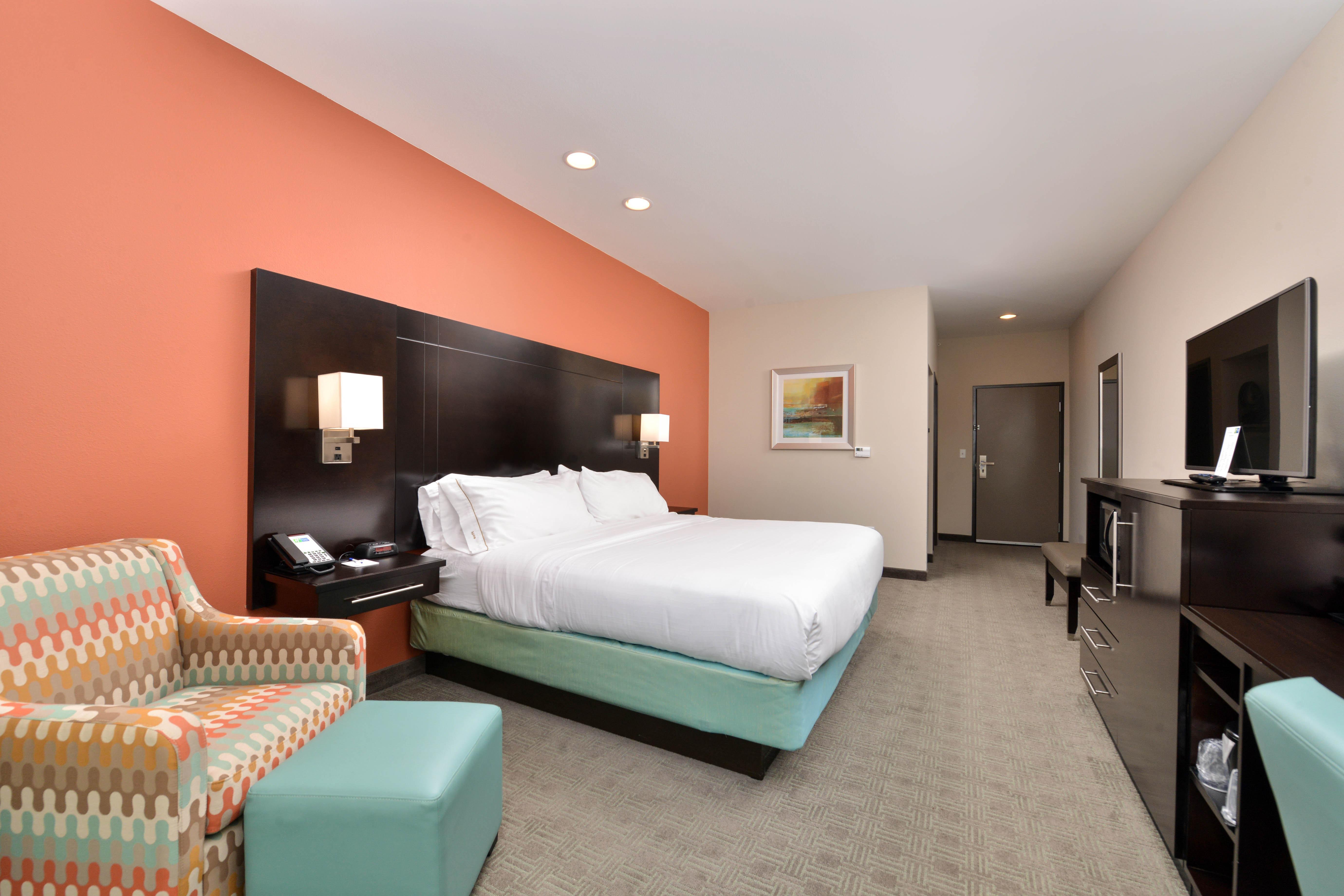 Holiday Inn Express & Suites Austin South, An Ihg Hotel Екстериор снимка