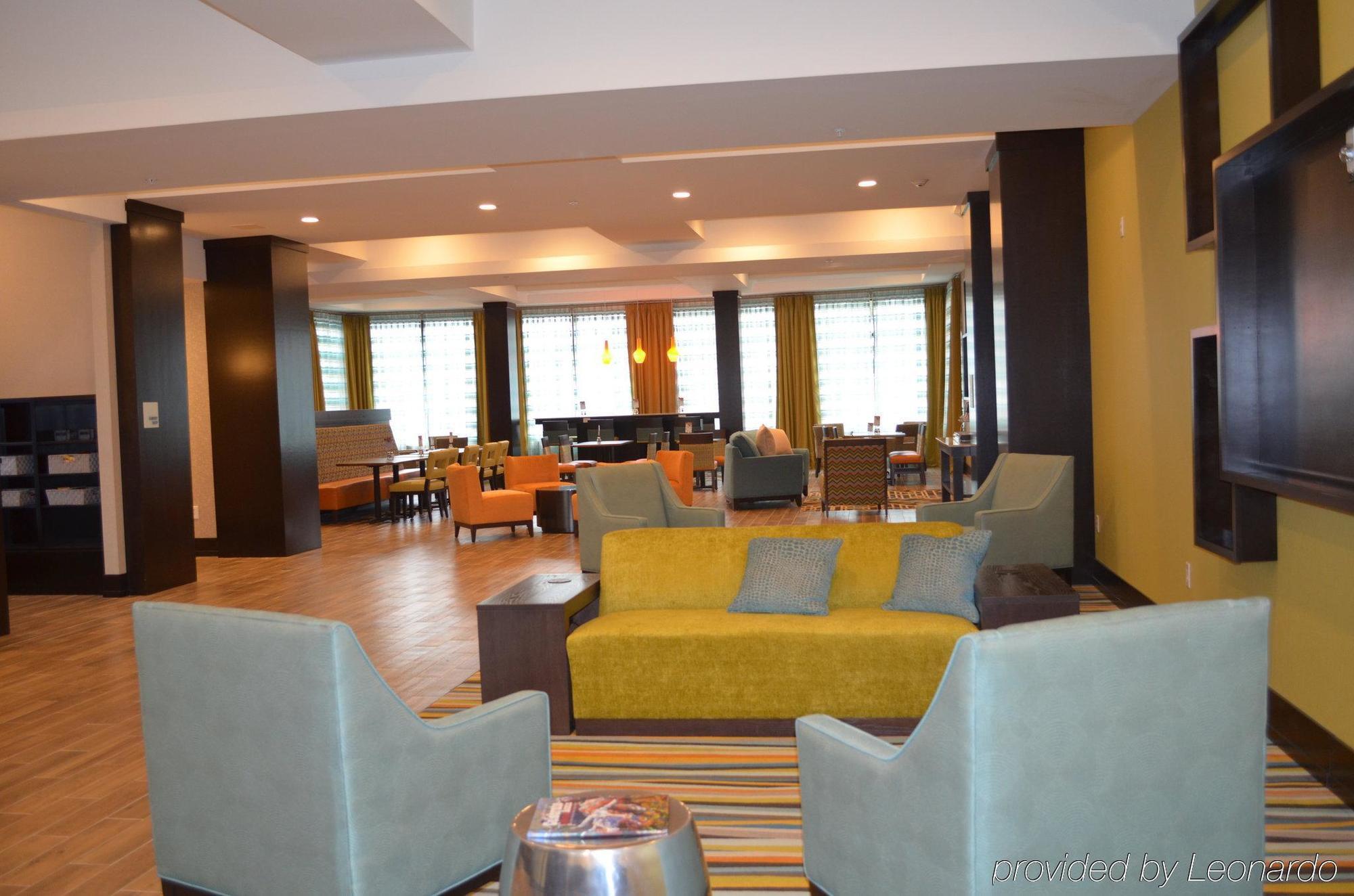 Holiday Inn Express & Suites Austin South, An Ihg Hotel Екстериор снимка